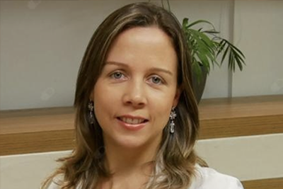 Dra. Mariana Dutra Ferreira Santos