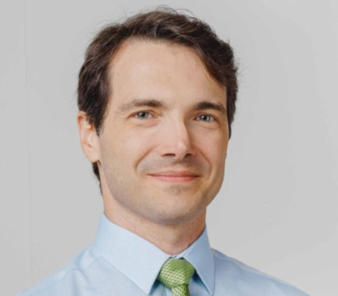 Dr. Ivan Aprahamian